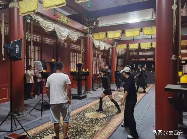 探秘西安“短劇之都” 造夢(mèng)工廠影視基地的璀璨星光